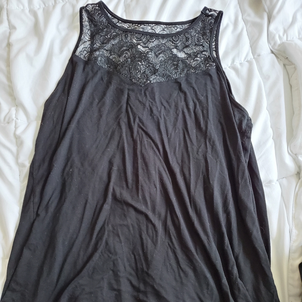 Torrid black sleeveless top